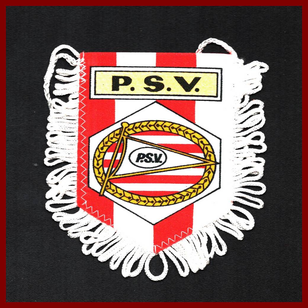 Photo 372 DOUBLE PAYS-BAS 02: PSV Eindhoven
